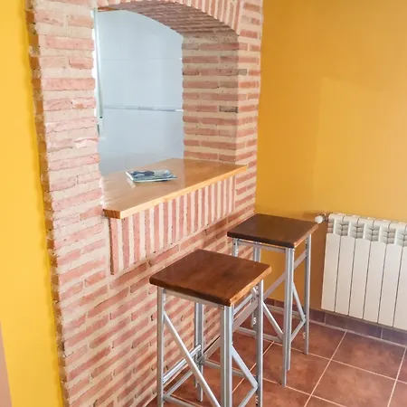 Charming House In With Terrace Casa de Férias